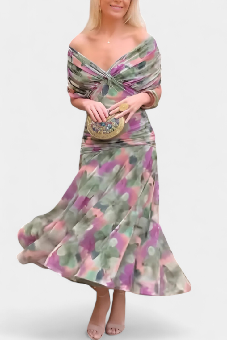 C&G™ | Elegant Dress with V-Neckline