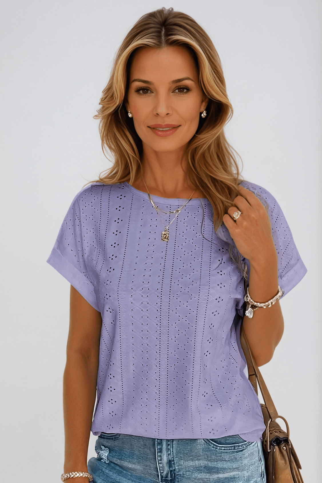 C&G™ | Oceanview Eyelet Top