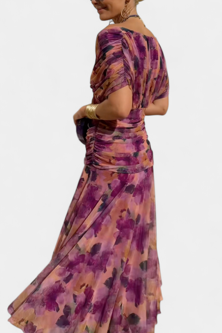 C&G™ | Elegant Dress with V-Neckline