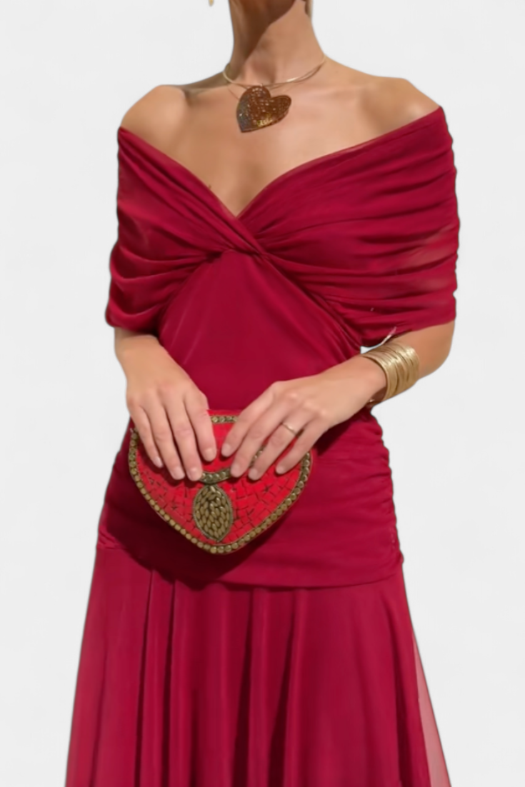 C&G™ | Elegant Dress with V-Neckline