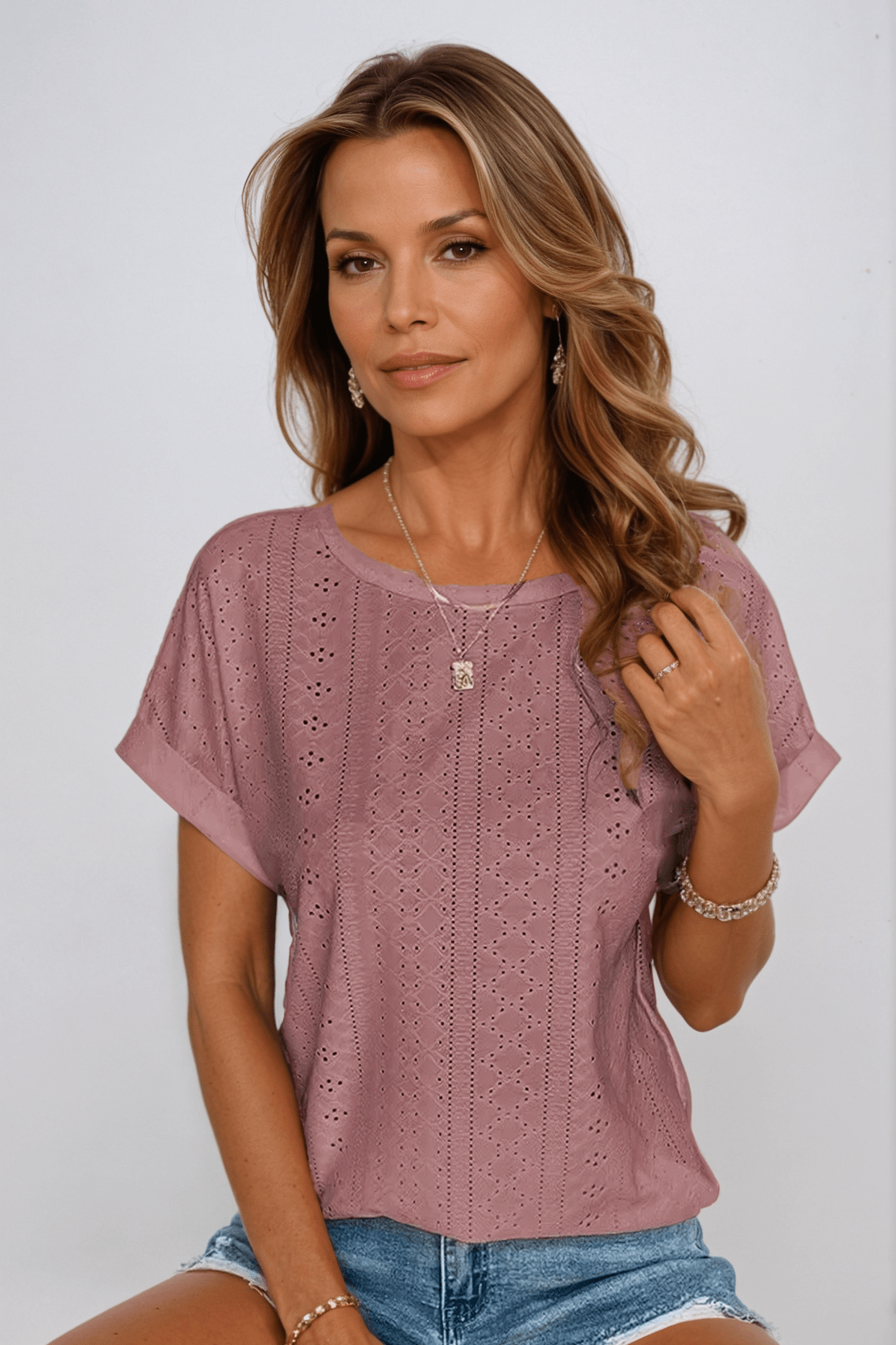 C&G™ | Oceanview Eyelet Top