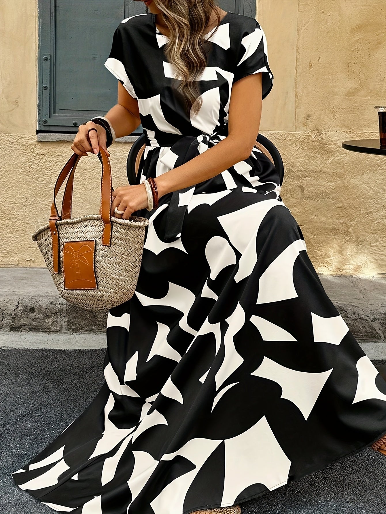 C&G™ | Maxi Dress With Slimming Effect