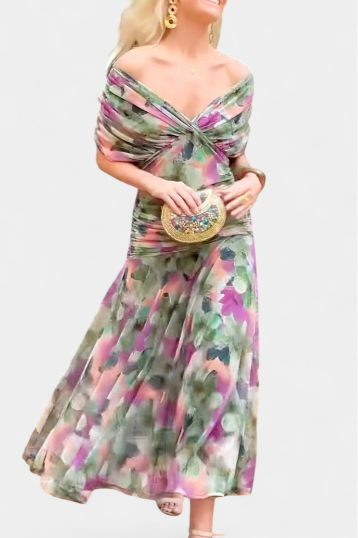 C&G™ | Elegant Dress with V-Neckline