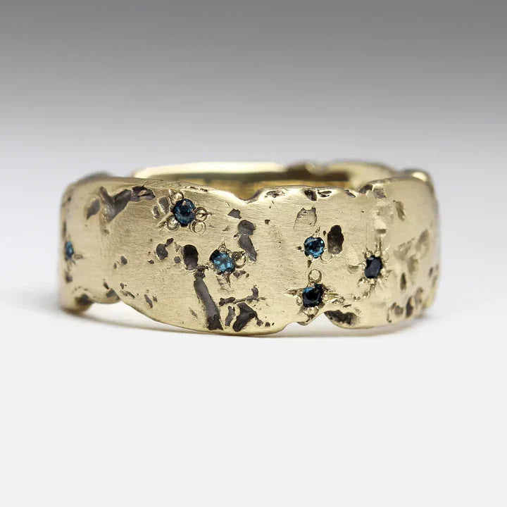 C&G™| Vintage Gold-Plated Ring With Blue Intarsia Crystal