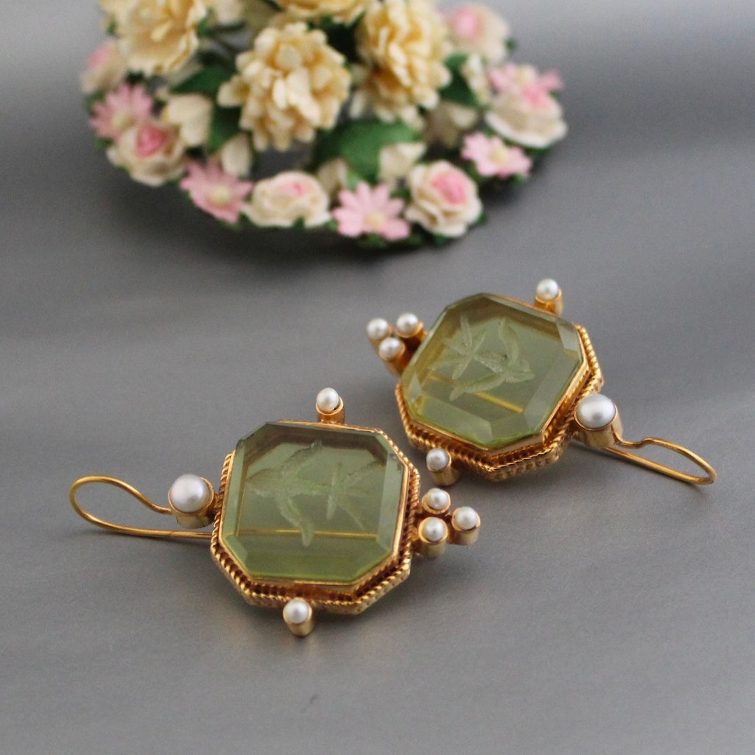 C&G™| Vintage Green Earrings With Pearls