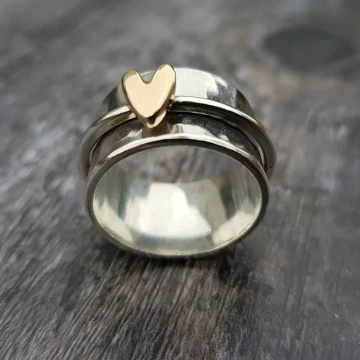 C&G™| Vintage Heart-Shaped Silver Ring