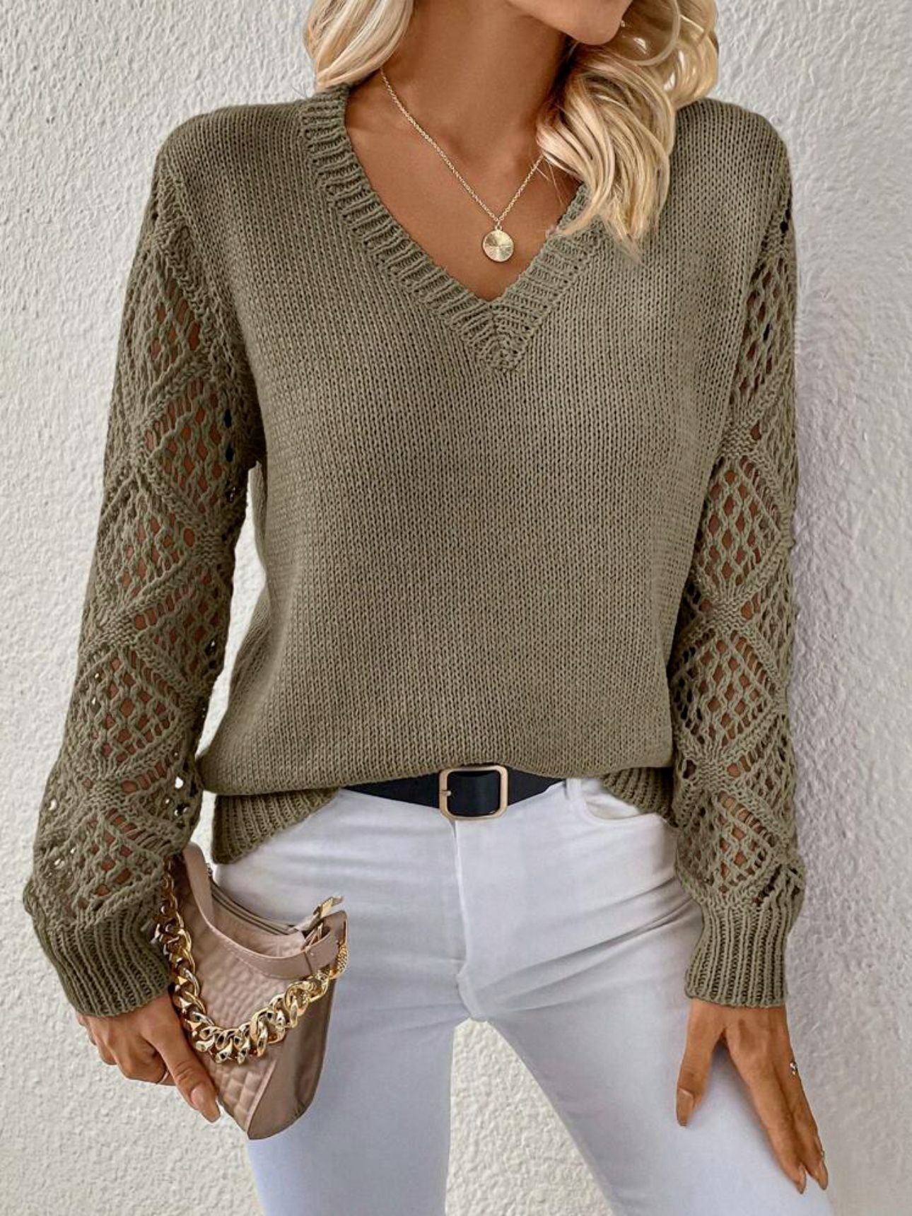 C&G™ | Soft V-Neck Sweater