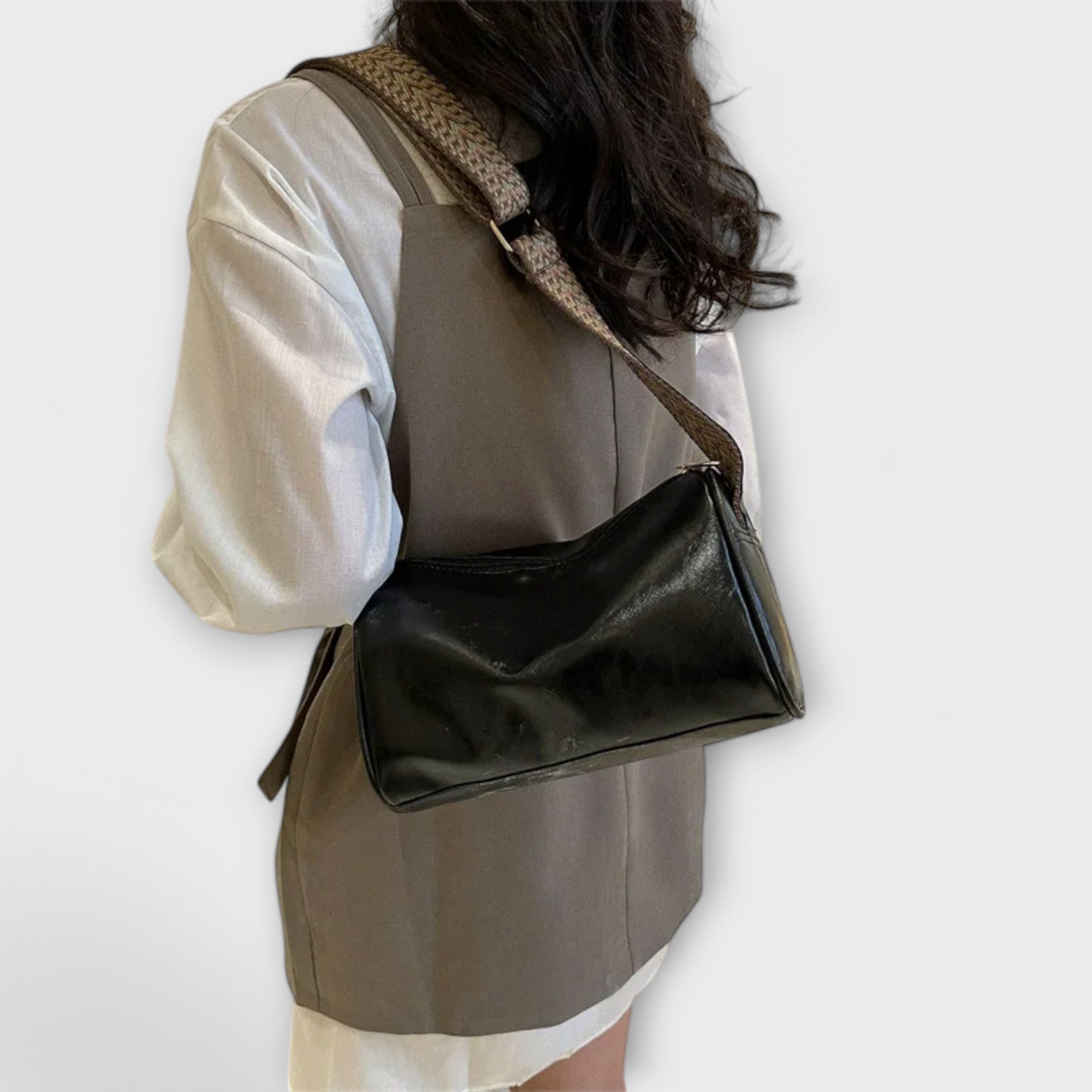 C&G™| Olivia Vintage Crossbody Bag