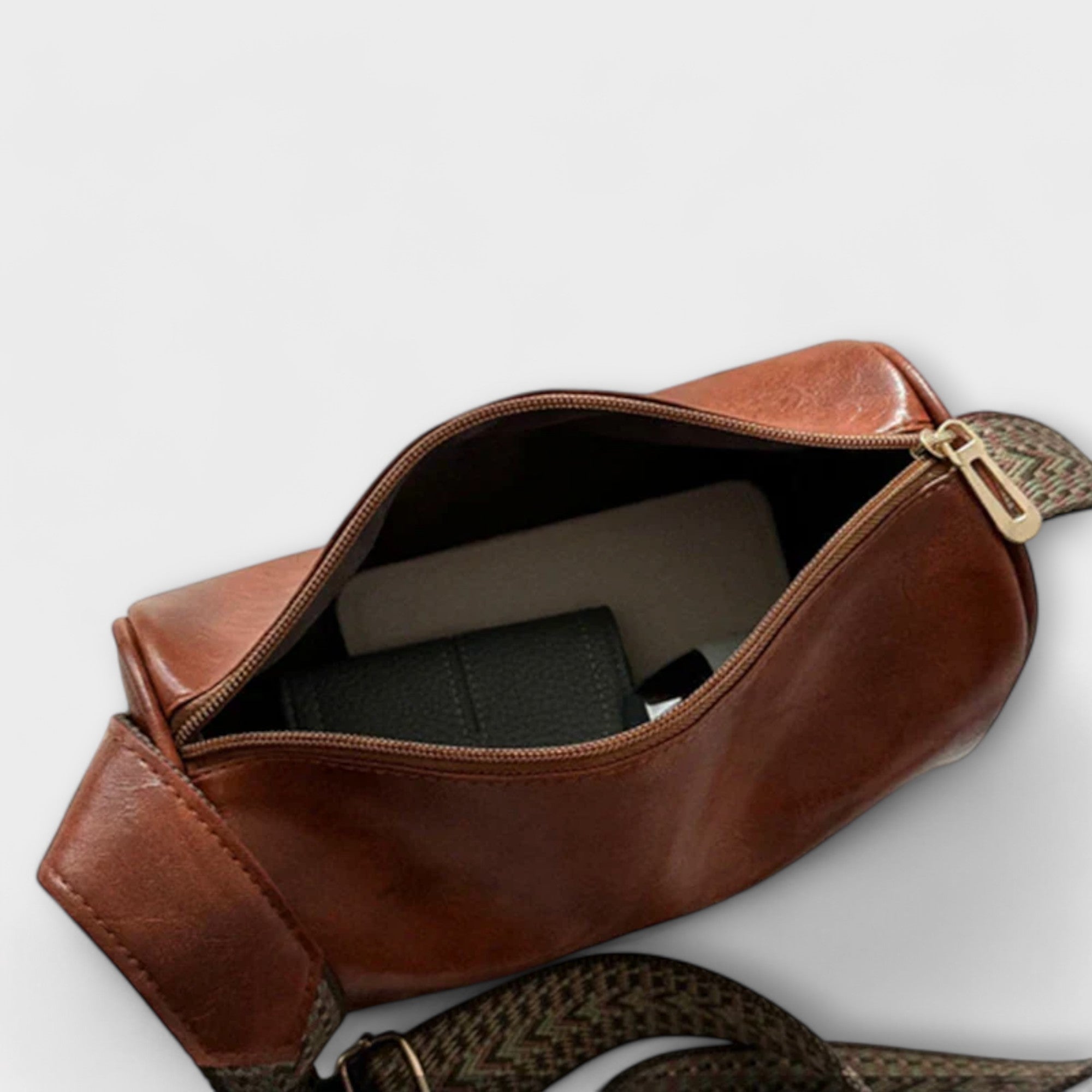 C&G™| Olivia Vintage Crossbody Bag