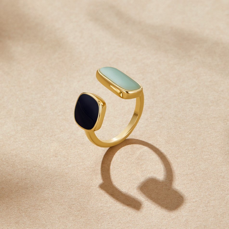 C&G™| Intricate Amethyst Ring