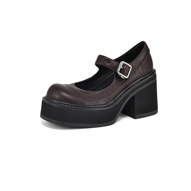 C&G™| Pela Leather Pumps